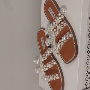 Steve Madden Taye Pearl Embellished Sandal